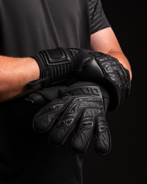ONE GLOVE APEX PRO VOID