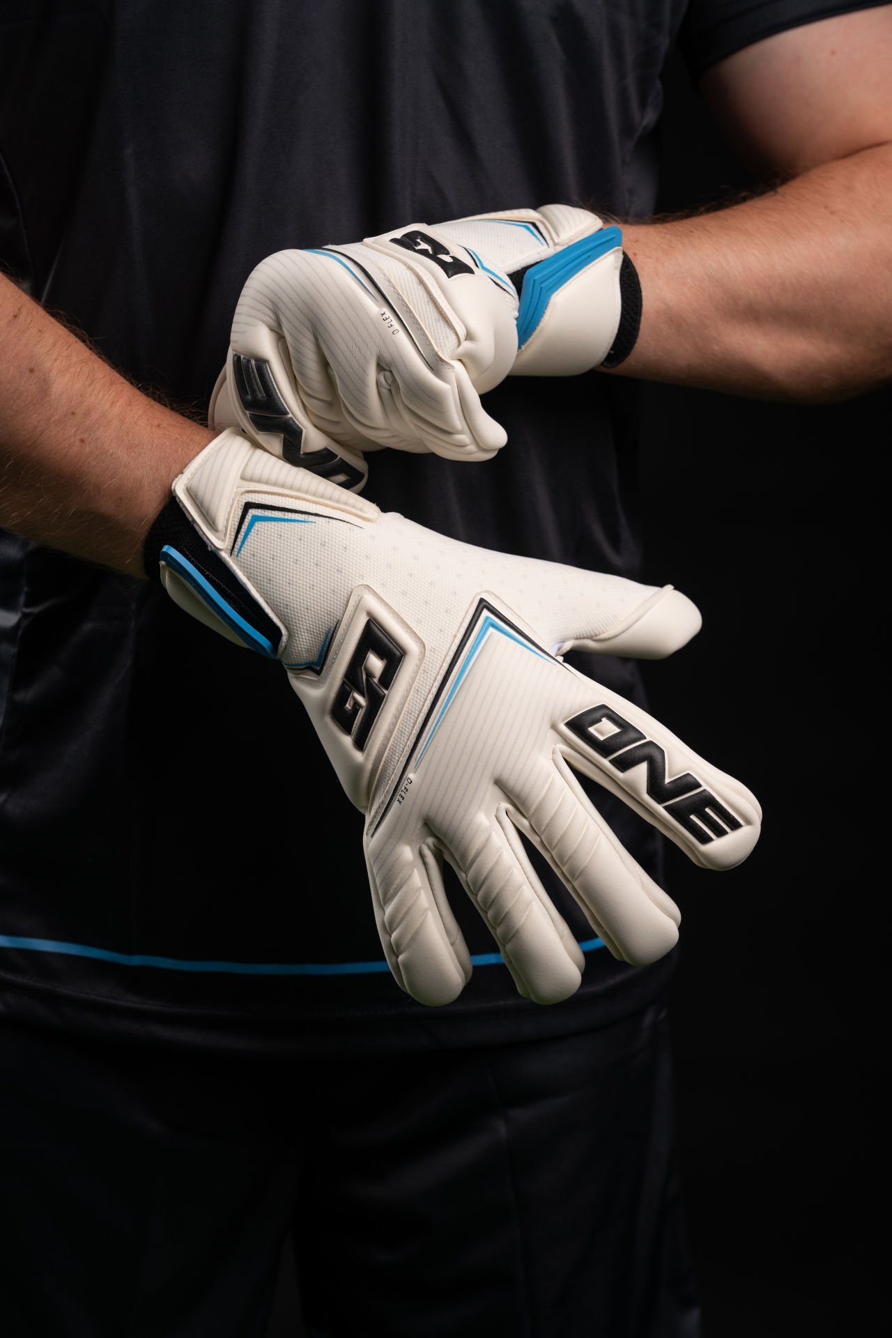ONE GLOVE NXT PRO  SL CUT
