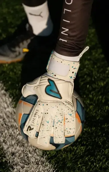 Redline Magnetic White Pro Contact