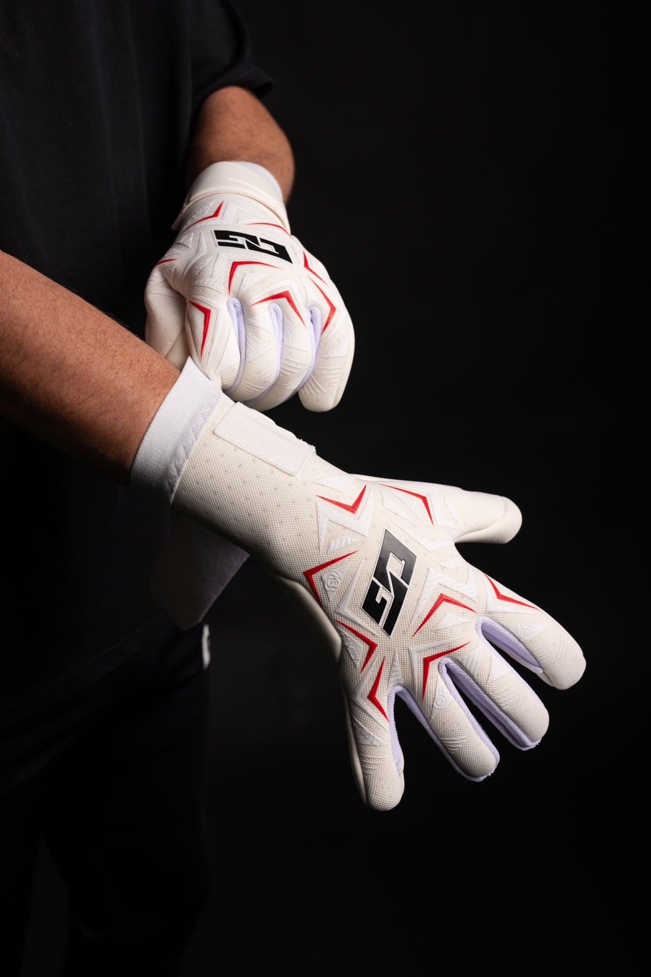 Kaleci Eldiveni | Profesyonel Goalkeeper Gloves | Mixspor
