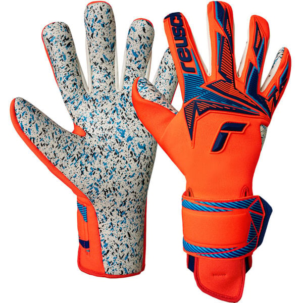 Reusch Attrakt Freegel Fusion WC26 Unai Simon